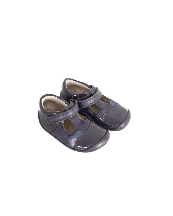 Clarks Flats 12-18M (EU20) Supply